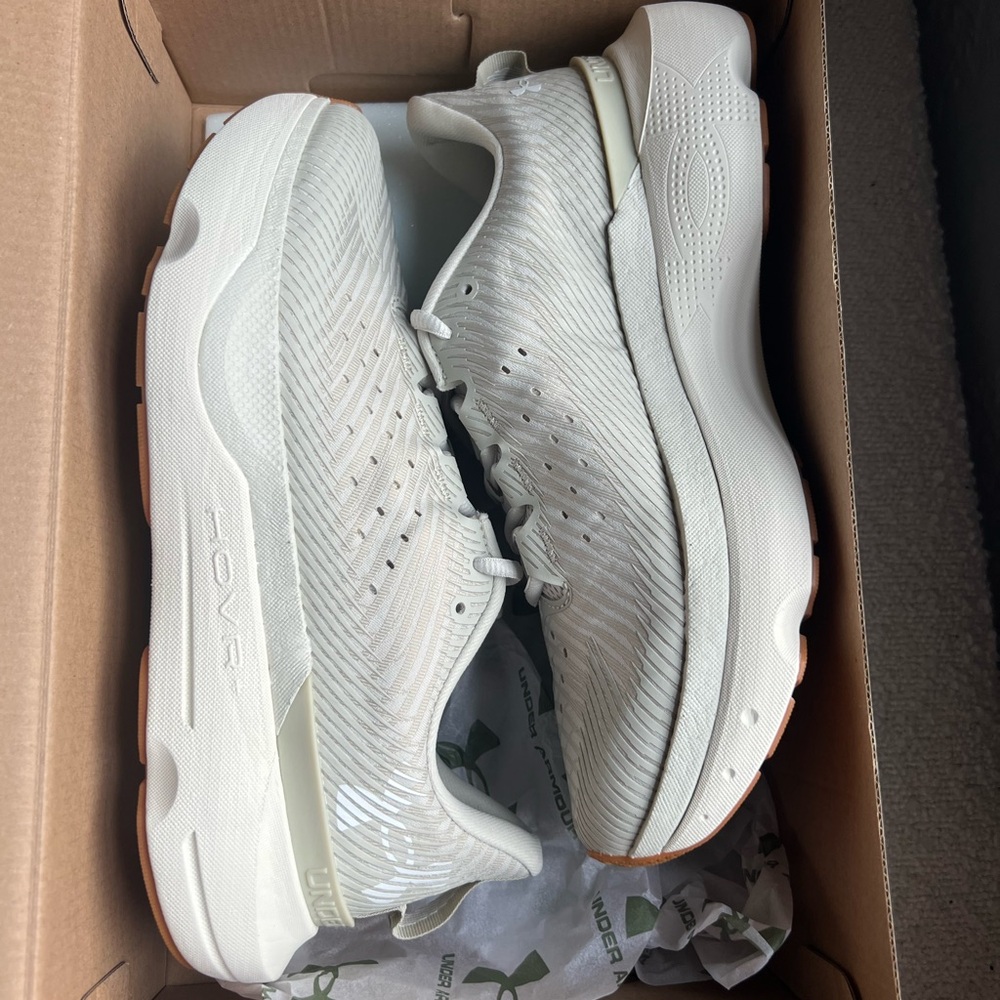 Under Armour Women's Infinite Pro Running Shoes Summit White/Khaki Base - Picture 3 of 6